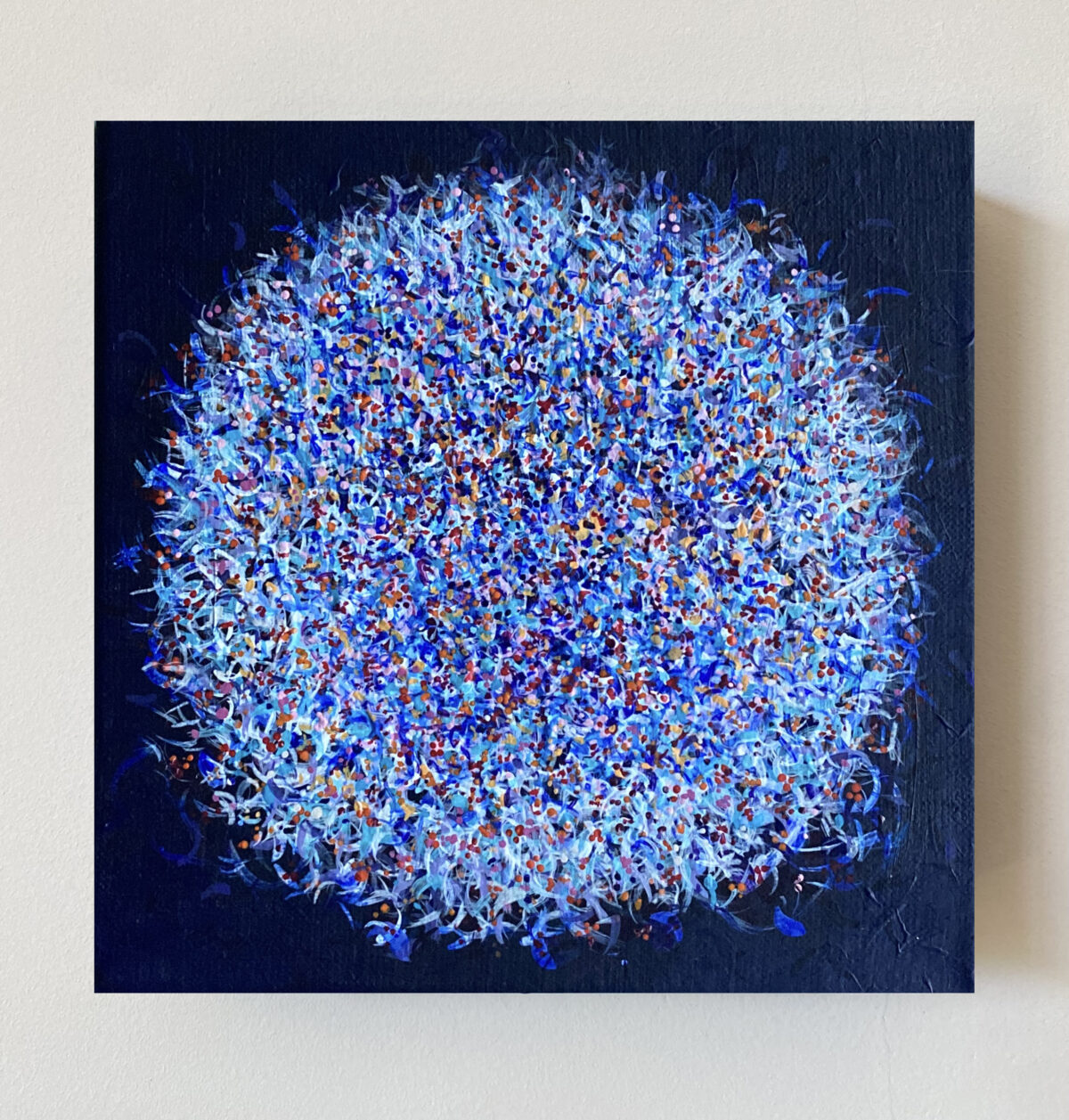 Fluffy Flower, schilderij van Renske Welie
